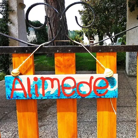 San Felice Circeo Alimede Per Sei