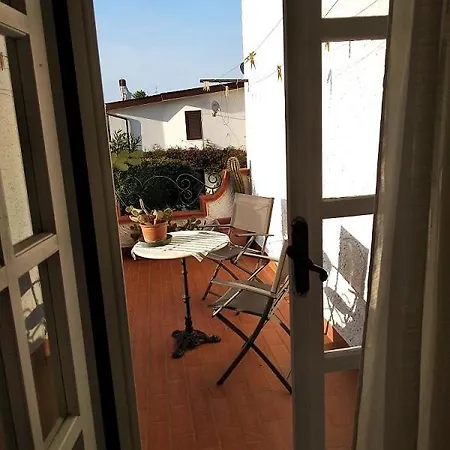 San Felice Circeo Alimede Per Sei Feriehus Borgo Montenero