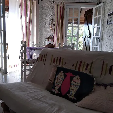 San Felice Circeo Alimede Per Sei Feriehus Borgo Montenero
